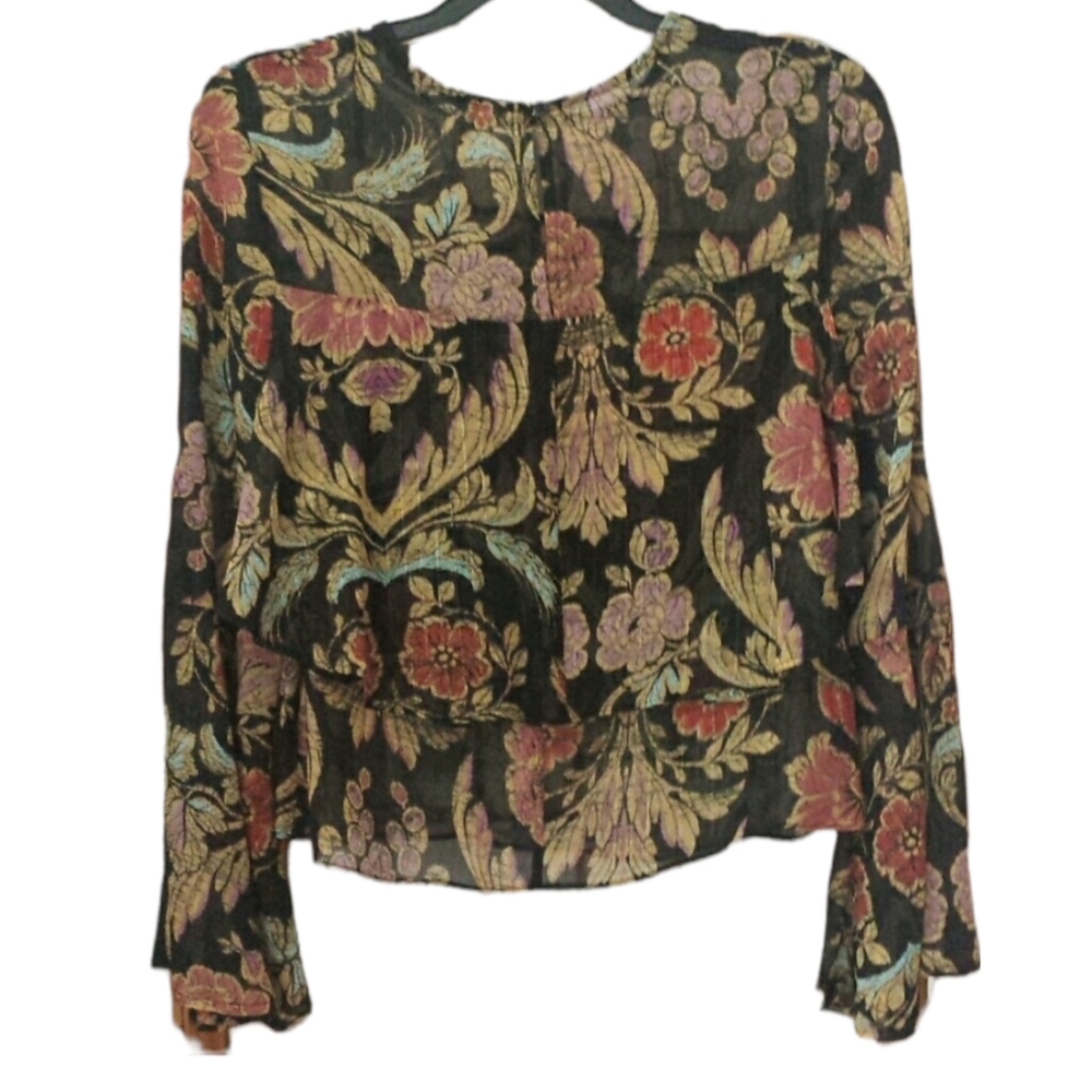 New Belle Sky Top Sheer Black With Floral Design And Bell Sleeves sz XS